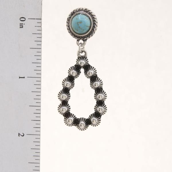 WESTERN STYLE TURQUOISE BEAD TEARDROP DANGLE EARRING