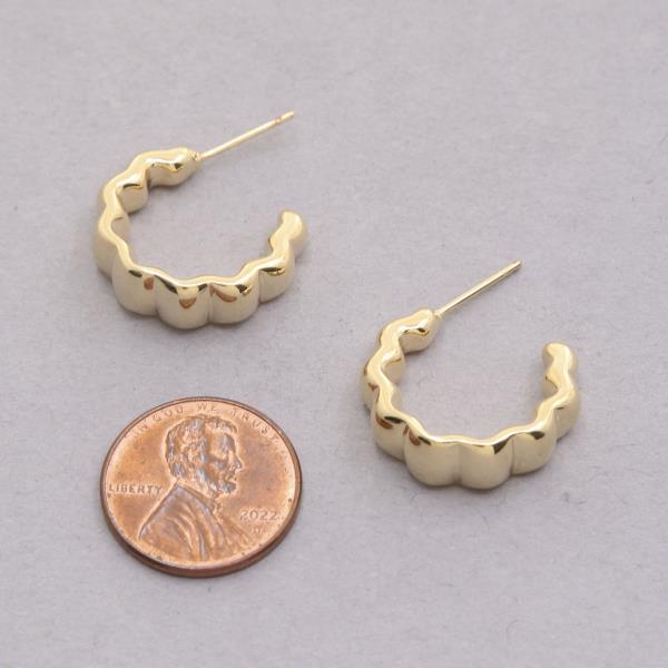 14K GOLD DIPPED WAVY OPEN HOOP GOLD DIPPED EARRING
