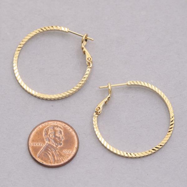 14K GOLD DIPPED TEXTURED HOOP EARRING