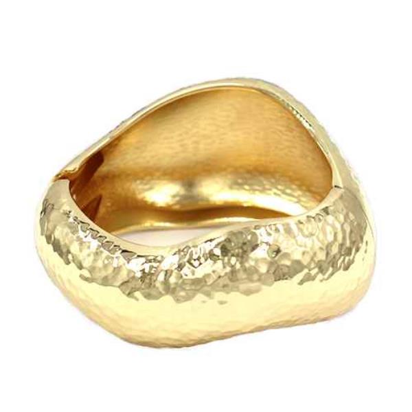 HAMMERED METAL BANGLE BRACELET