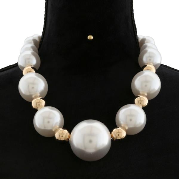 PEARL BEAD NECKLACE
