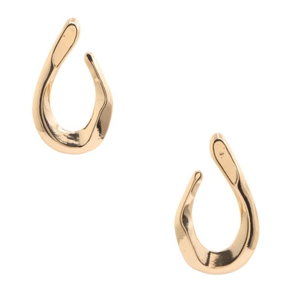 OPEN TEARDROP METAL EARRING