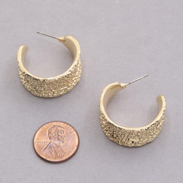 SODAJO WIDE METAL GOLD DIPPED HOOP EARRING