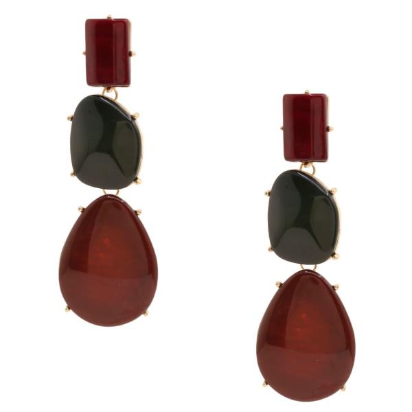 STONE DANGLE EARRING
