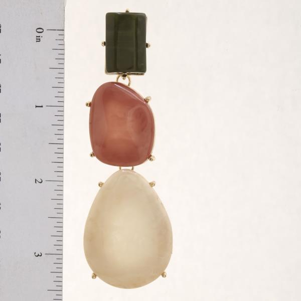 STONE DANGLE EARRING