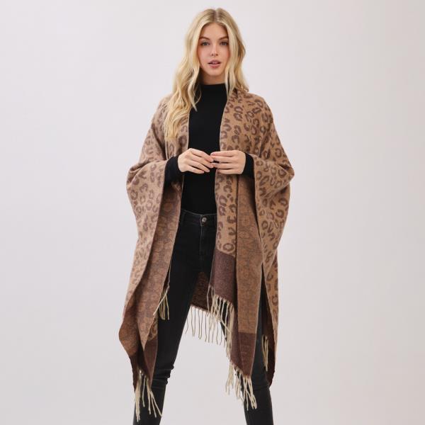 LEOPARD PATTERN FRINGE RUANA