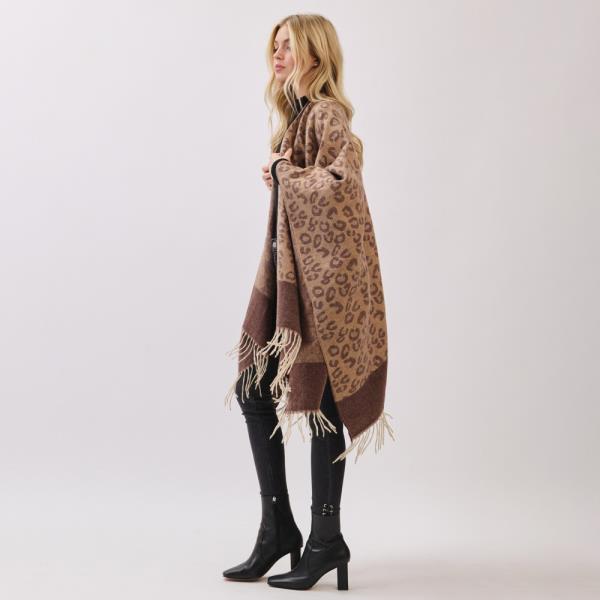 LEOPARD PATTERN FRINGE RUANA