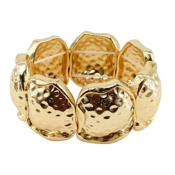 HAMMERED METAL BRACELET