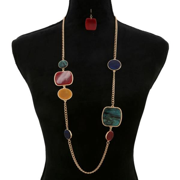GEO SHAPES NECKLACE