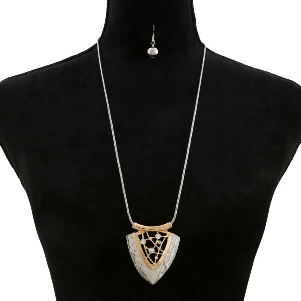 TWO TONE ORANIC PENDANT NECKLACE