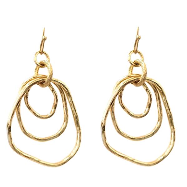 METAL DANGLE EARRING