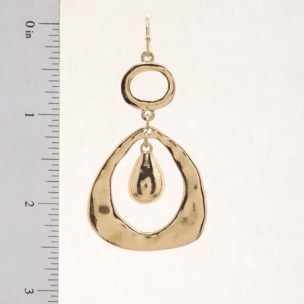METAL DANGLE EARRING
