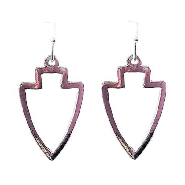 ARROW SHAPE METAL EARRING