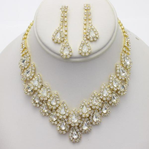RHINESTONE TEARDROP STATEMENT NECKLACE AND EARRING SET