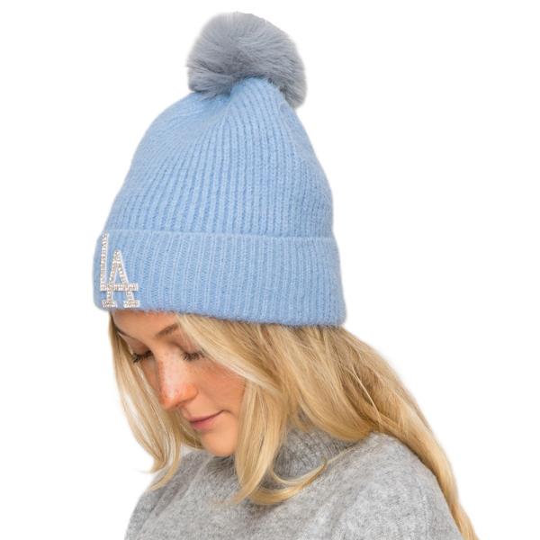 LA POM POM BEANIE
