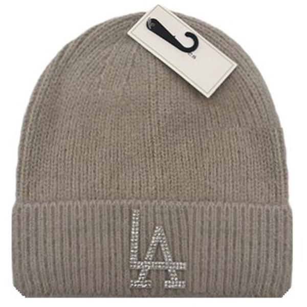 LA WARM BEANIE