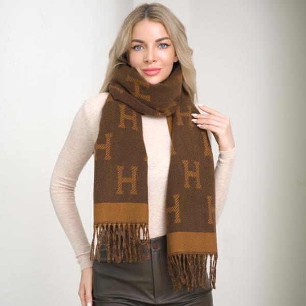 TWO TONE TASSEL OBLONG SCARF