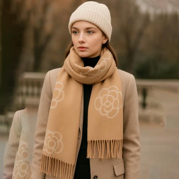 FLOWER PATTERN FRINGE OBLONG SCARF