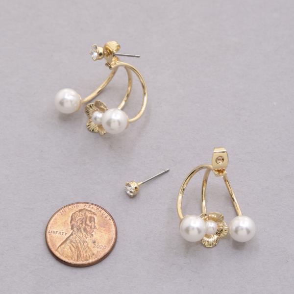 SODAJO PEARL BEAD FLOWER GOLD DIPPED EARRING