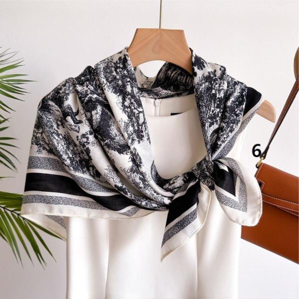FLOWER PATTERN SILKY BANDANA SQUARE NECK SCARF