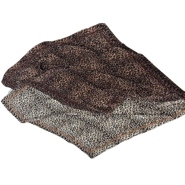 ChatGPT said:  PLEATED LEOPARD PRINT BANDANA SQUARE NECK SCARF