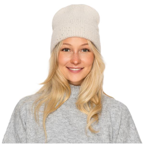 FUSSY RHINESTONE BEANIE
