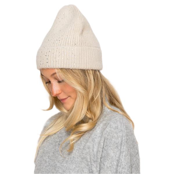 FUSSY RHINESTONE BEANIE