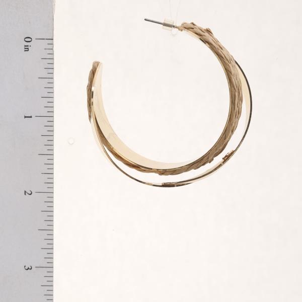 TWINE CRISS CROSS OPEN HOOP EARRING