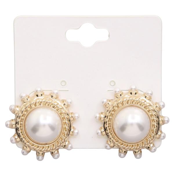 ROUND PEARL METAL EARRING
