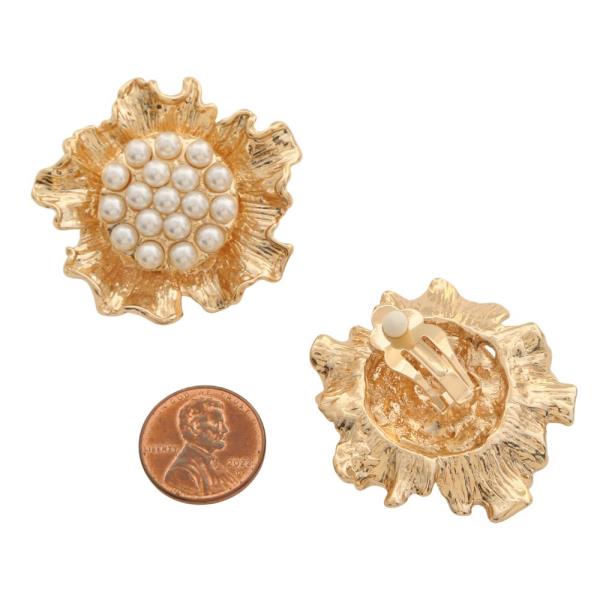 FLOWER PEARL BEAD METAL CLIP EARRING