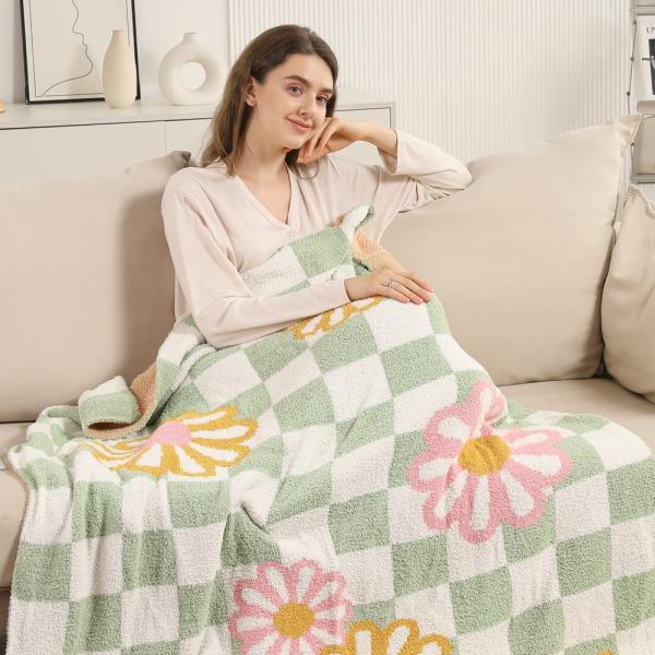FLORAL AND CHECKERED THROW BLANKET