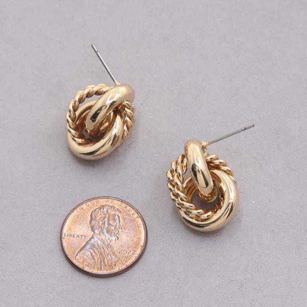 KNOT METAL STUD EARRING