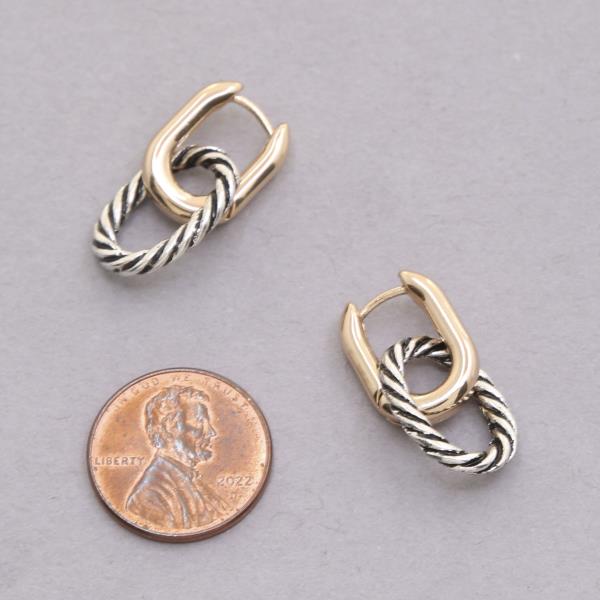 TWO TONE METAL EARRING