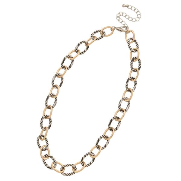 TWO TONE LINED OVAL LINK METAL NECKLACE