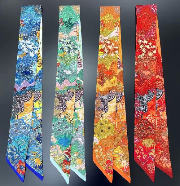 FLOWER PRINT SILKY SKINNY SCARF