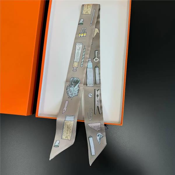 STATIONERY PRINT SILKY SKINNY SCARF
