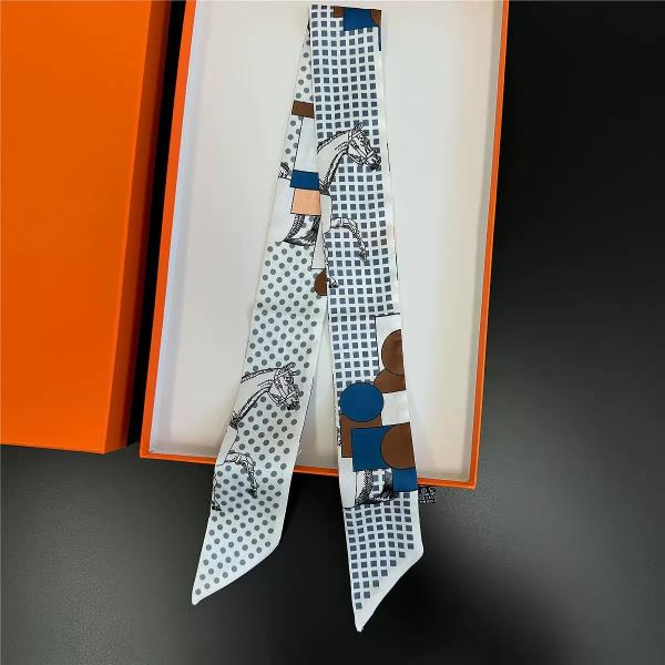 GEOMETRIC POLKA DOT HORSE PRINT SILKY SKINNY SCARF