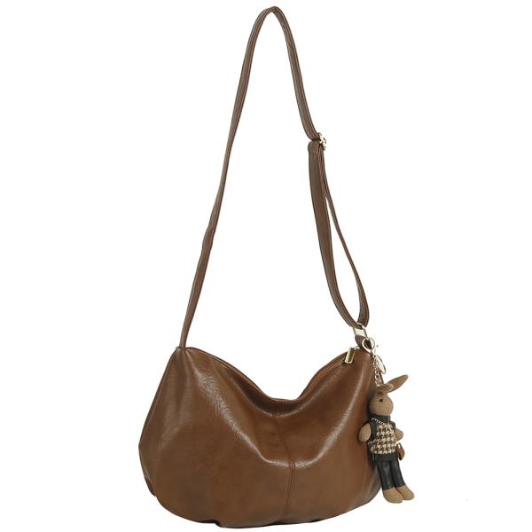 SMOOTH CROSSBODY W DOLL KEYCHAIN