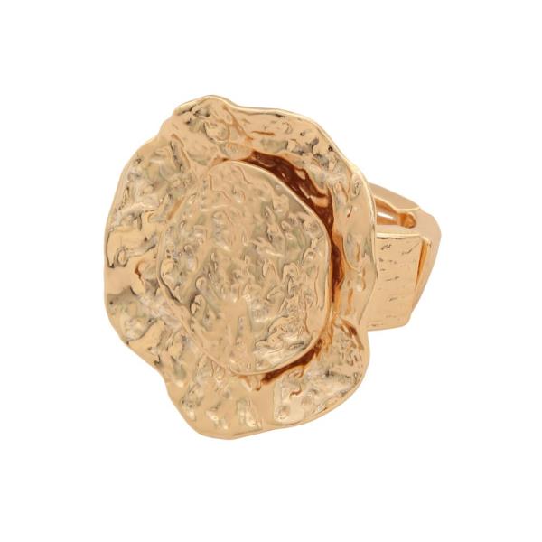 HAMMERED METAL ROUND METAL RING