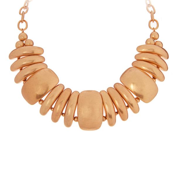 H VINTAGE DOMED SHAPED  SHORT NECKLACE