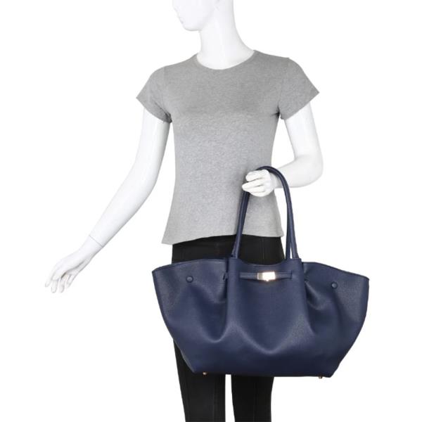 CHIC KAIA TOTE BAG