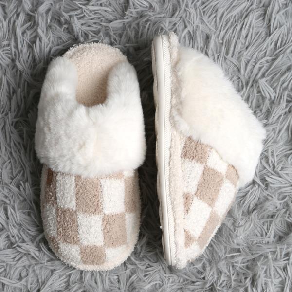 CHECKER FAUX FUR CUFF MULE SLIPPERS - ML SIZE