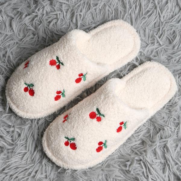 CHERRY EMBROIDERED SLIPPER - ML SIZE