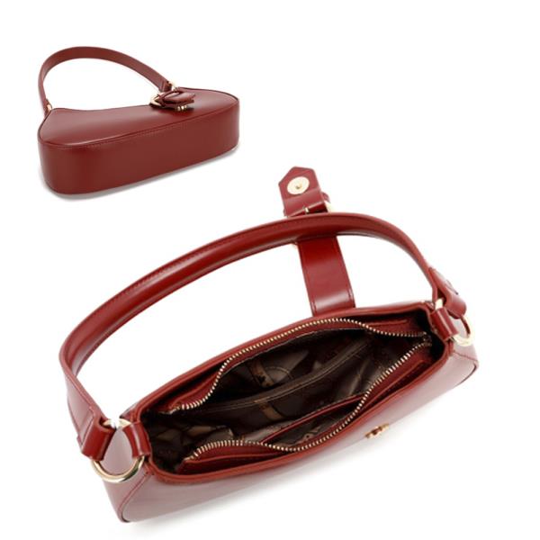 SMOOTH BUCKLE SHOULDER BAG