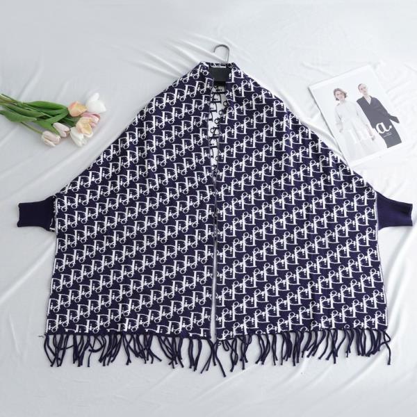 LETTER PATTERN FRINGE OBLONG SCARF