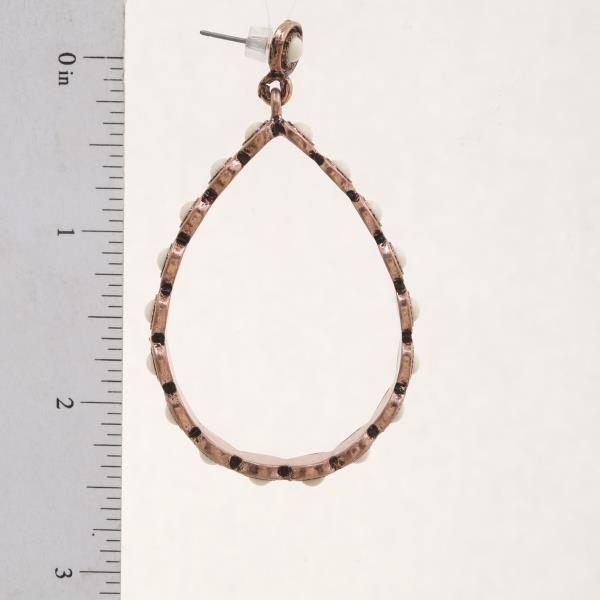 TEARDROP STUDDED METAL DANGLE EARRING