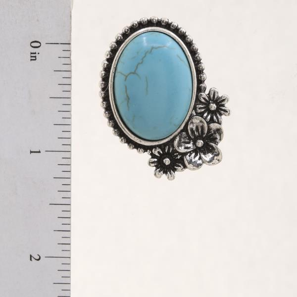 TURQUOISE OVAL BEAD EARRING