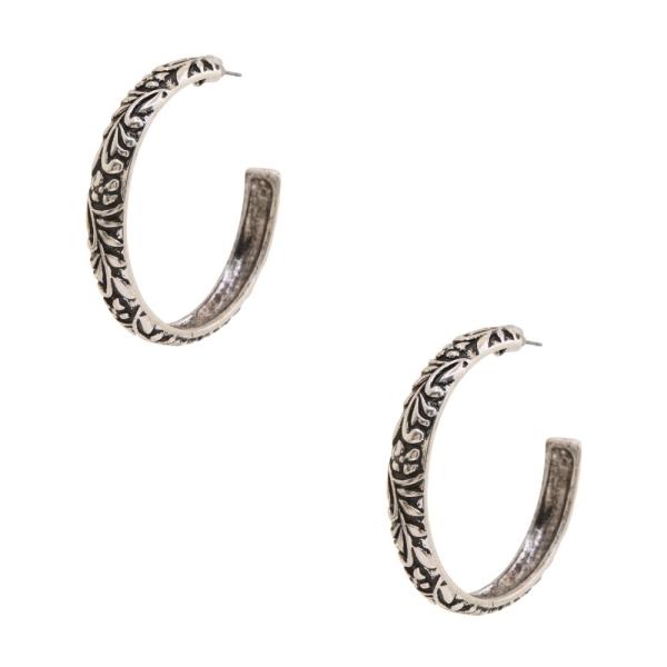 FILIGREE PATTERN OPEN HOOP METAL EARRING