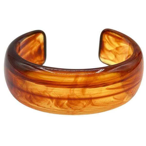 MARBLE LIKE RESIN CUFF BRACELET