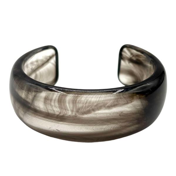 MARBLE LIKE RESIN CUFF BRACELET
